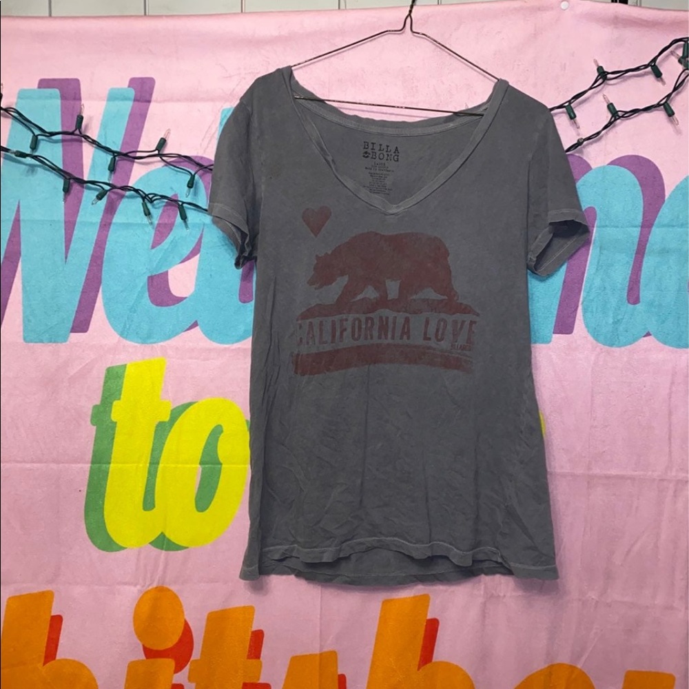 Woman’s California Love T shirt